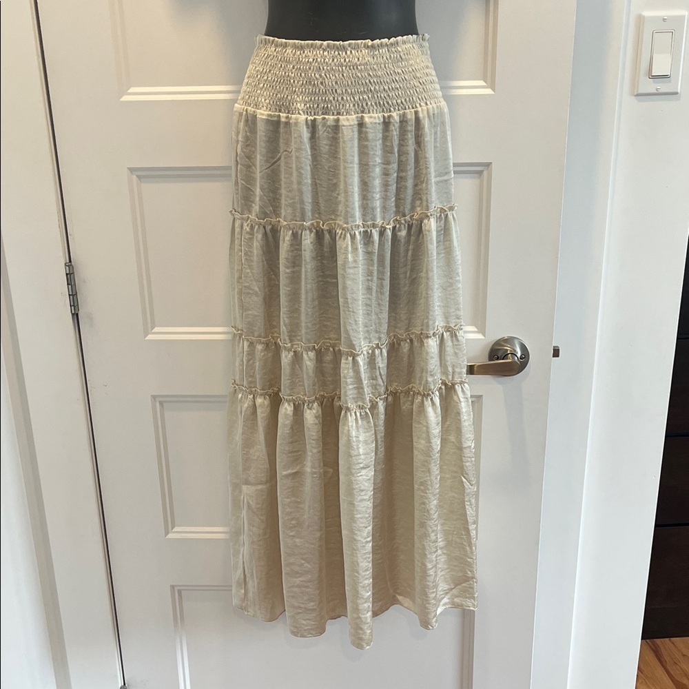 Chic Cream Tiered Maxi Skirt
